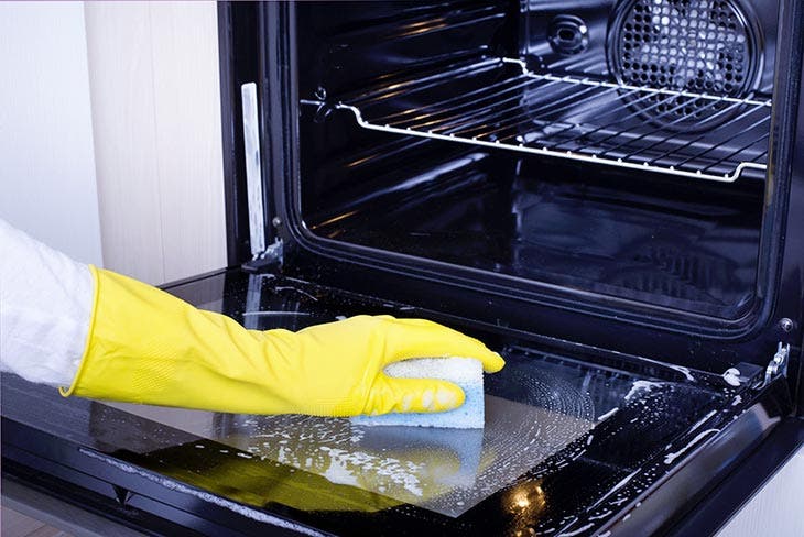 clean the oven