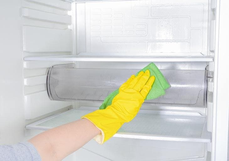 Clean refrigerator-1