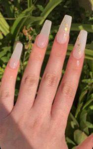 Ongle Blanc Avec Feuille D Or