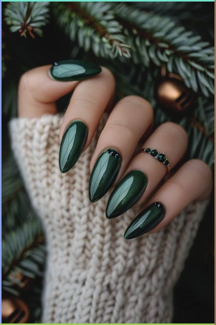 Ongles vert sapin Ongles vert sapin