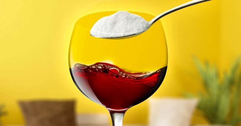 Comment enlever le duvet du visage avec du bicarbonate de soude