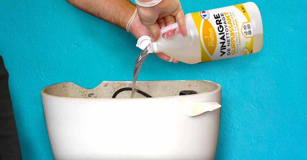 Pourquoi faut-il mettre du sel dans les toilettes la nuit