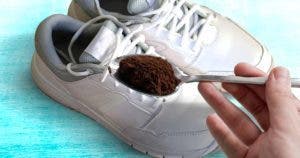 Pourquoi mettre du café dans vos chaussures est une très bonne idée