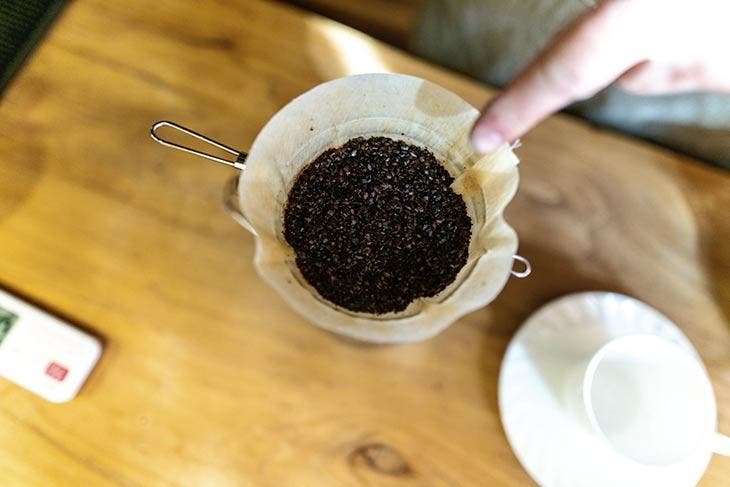 collect coffee grounds