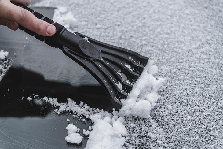 remove ice from windshield