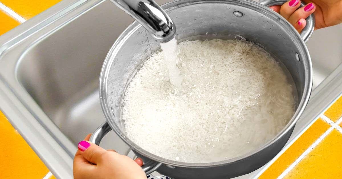 Rincez-vous le riz avant de le cuire001