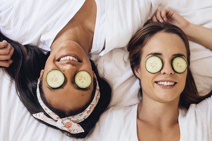 Cucumber slices to reduce puffiness and dark circles