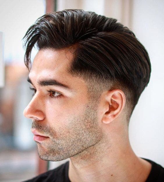 Taper haut sur cheveux raides Taper haut sur cheveux raides