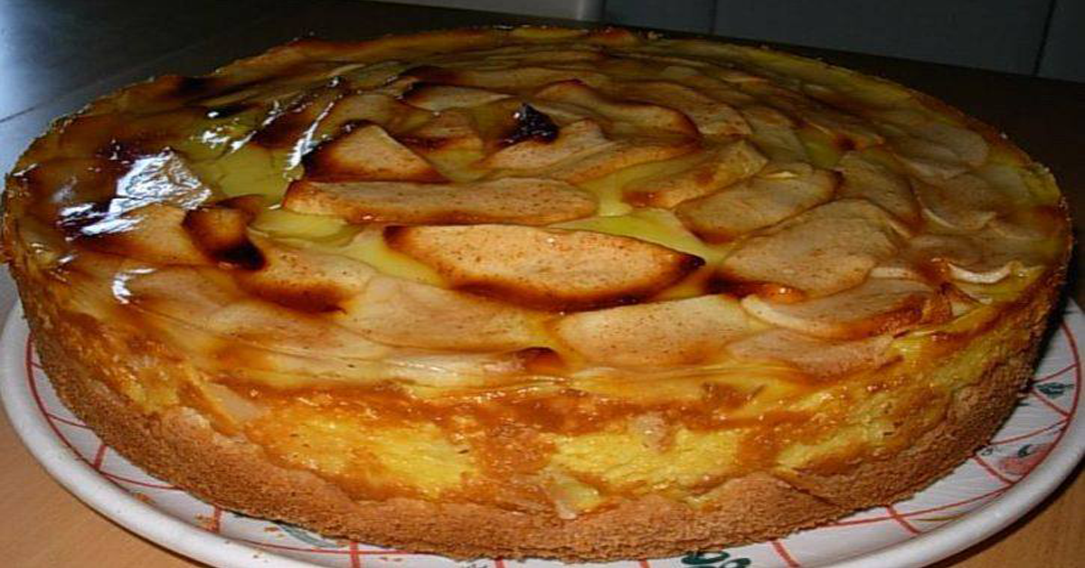 Tarte-flan aux pommes à l'ancienne, sans sucre et délicieuse