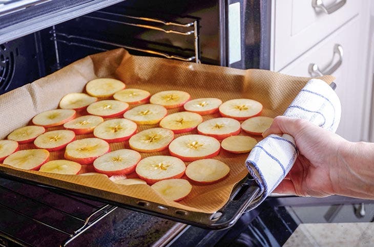 Apple slices in an electric oven