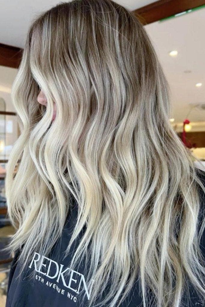 Balayage blond les 20 idées de coloration les plus tendance en 2024