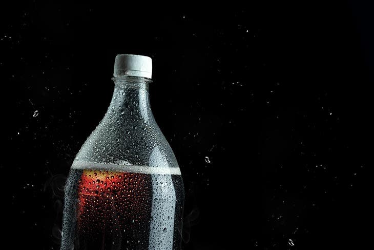Una bottiglia di Coca Cola