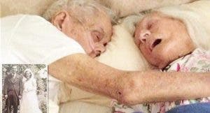 Un couple qui a passé 75 ans ensemble est mort dans les bras l'un de l'autre