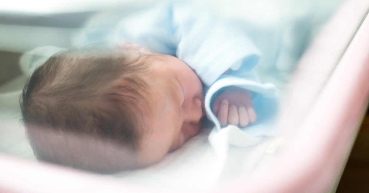 Un nouveau-né a été contaminé par le coronavirus 30 heures après sa naissance et devient le plus jeune patient atteint de la maladie