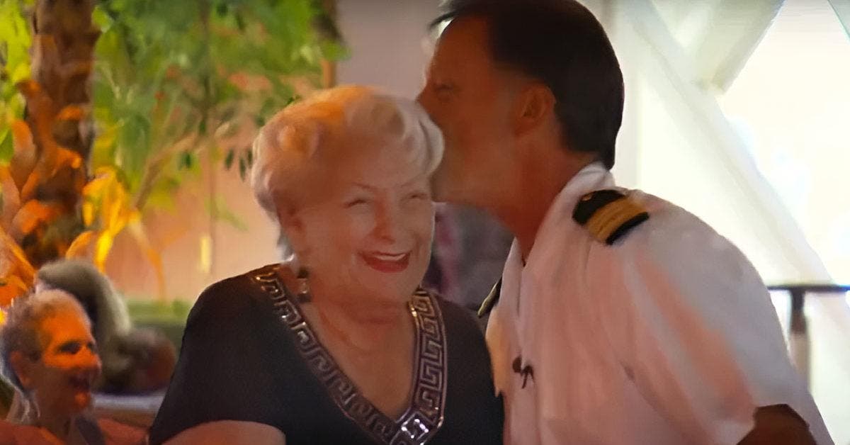 Une femme de 86 ans vend tout et choisit de passer sa retraite sur un bateau de croisière