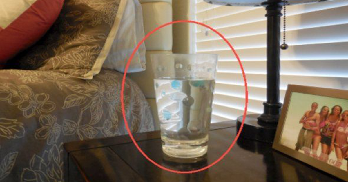 Utilisez un verre d'eau salée pour nettoyer votre maison des énergies négatives