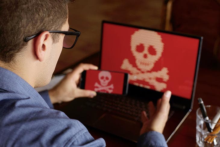 A virus has been detected on your computer and smartphone