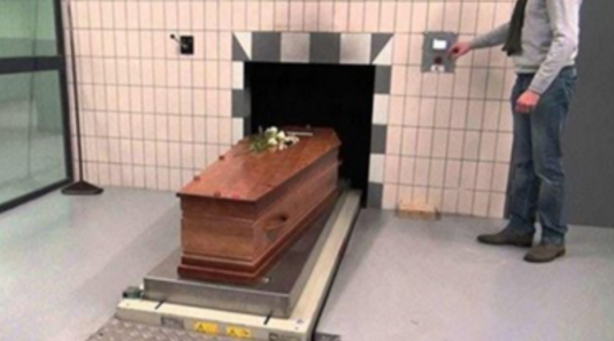 Voici ce qui se passe réellement à votre corps dans un crématorium !