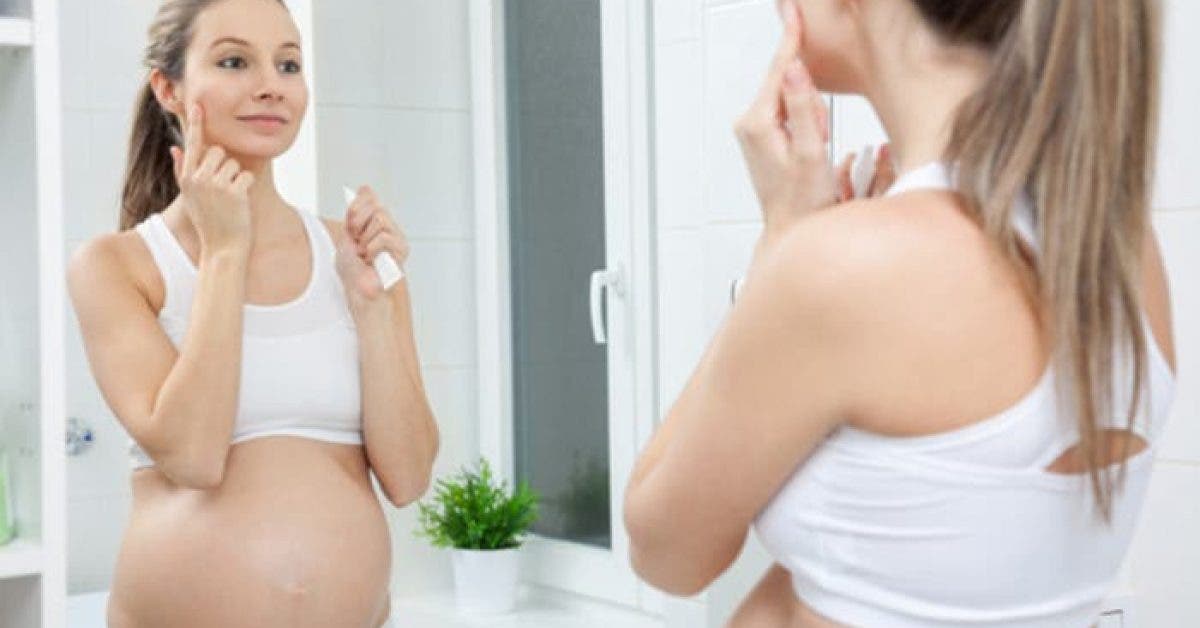 Voici comment prendre soin de votre peau lorsque vous êtes enceinte