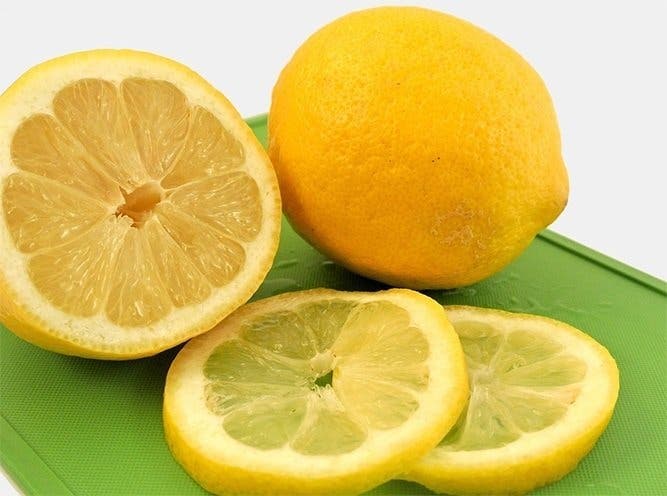 Voici la bonne maniere dutilisation du citron pour declencher la perte de poids 1 1