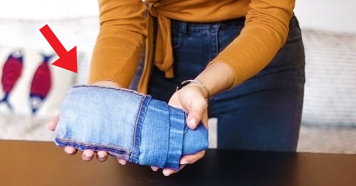 Voici la manière la plus simplet rapide de plier un jean pour faire de la place dans le placard