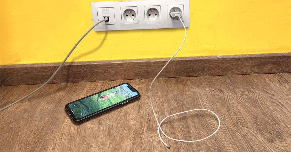 Voici pourquoi il est déconseillé de laisser le chargeur branché à vide