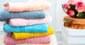 Vos nouvelles serviettes laissent-elles des peluches sur votre peau