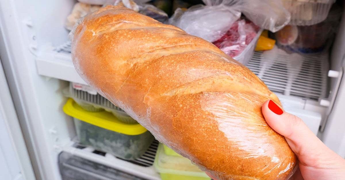 Vous mettez le pain au réfrigérateur _ C’est une erreur à ne plus commettre, voici comment bien le conserver_