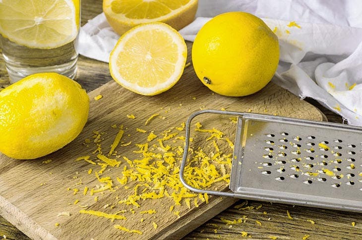 Limón rallado