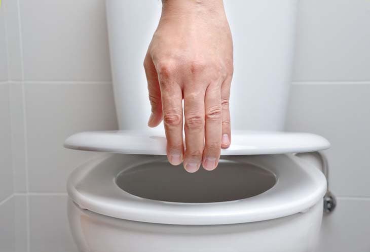 4 astuces de grands-mères pour parfumer les WC