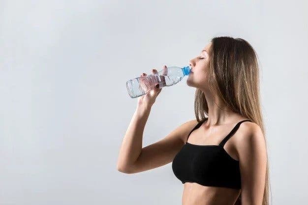 A quel moment faut il boire de l’eau pour perdre du poids