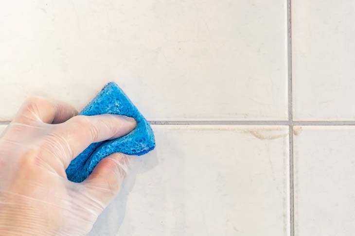 Wall Tile Grout Cleaning