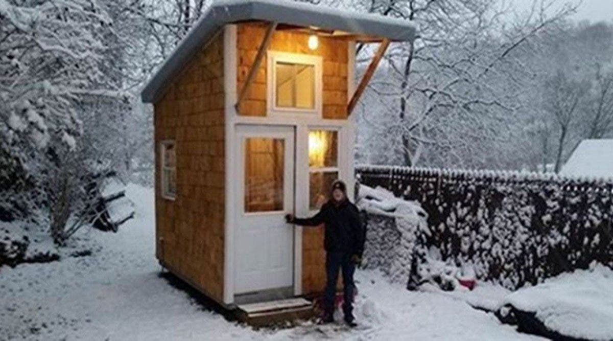cet adolescent construit sa propre mini-maison dans son jardin