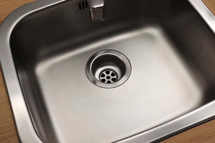 A clean, unclogged sink