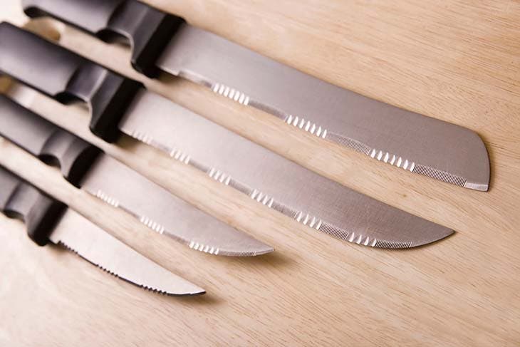 serrated knife set