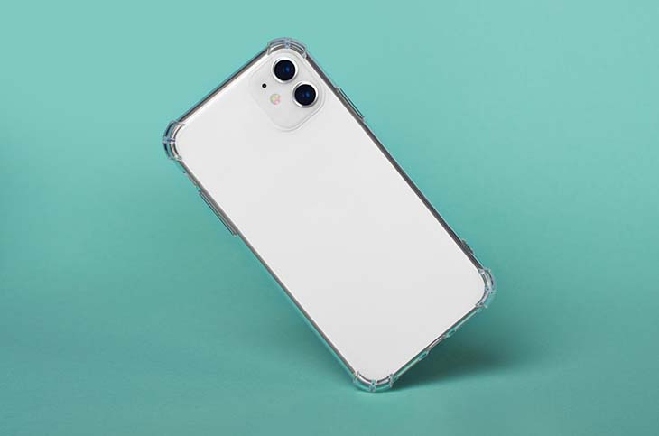 Etui téléphone portable transparent – source : spm Etui téléphone portable transparent – source : spm