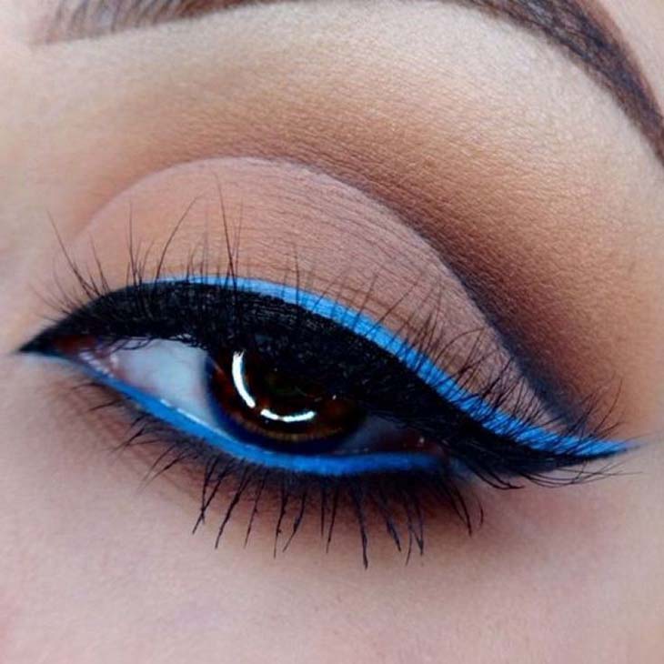 eyeliner bleu