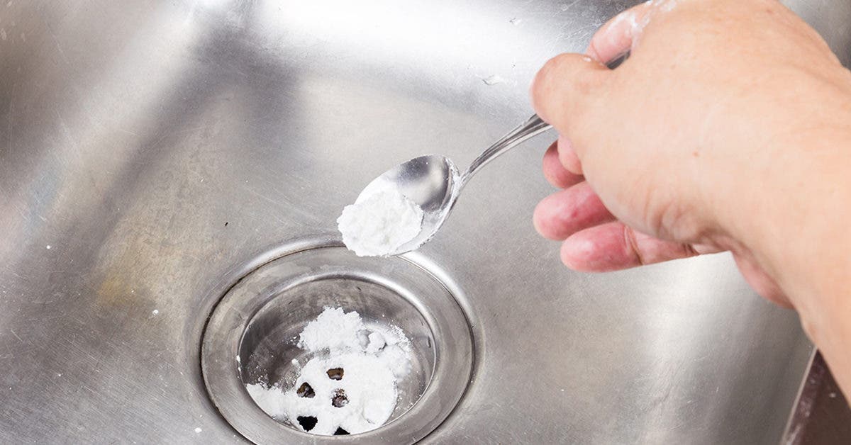 10 façons astucieuses d'utiliser le bicarbonate de soude pour désodoriser votre maison