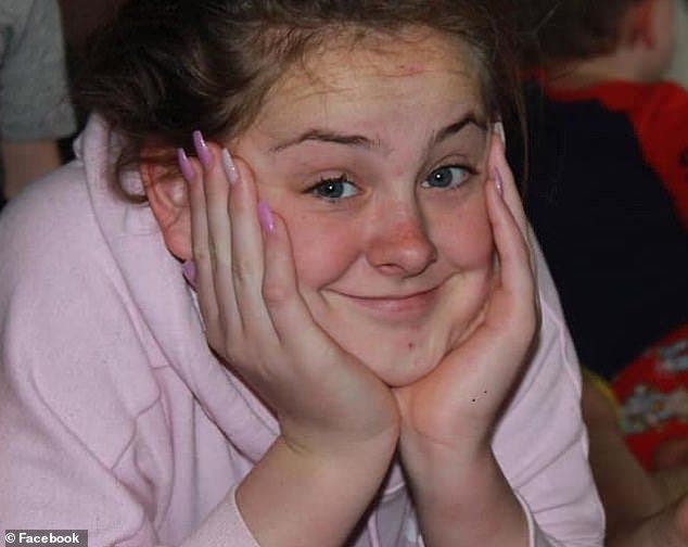 Une jeune fille de 13 ans meurt tragiquement de la grippe quelques heures seulement après être tombée malade