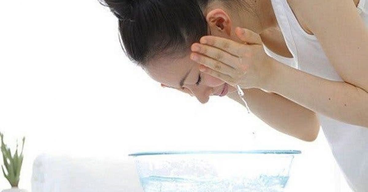 le secret des japonaises voici ce qui arrive lorsque vous vous lavez le visage avec de leau minerale les resultats sont brillants 1