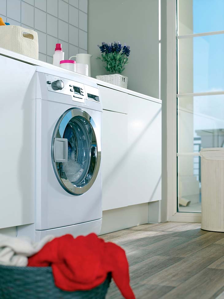 Laver Son Linge à la Main avec du Liquide Vaisselle : Une Bonne Idée ?  (Efficace ?) – Maia