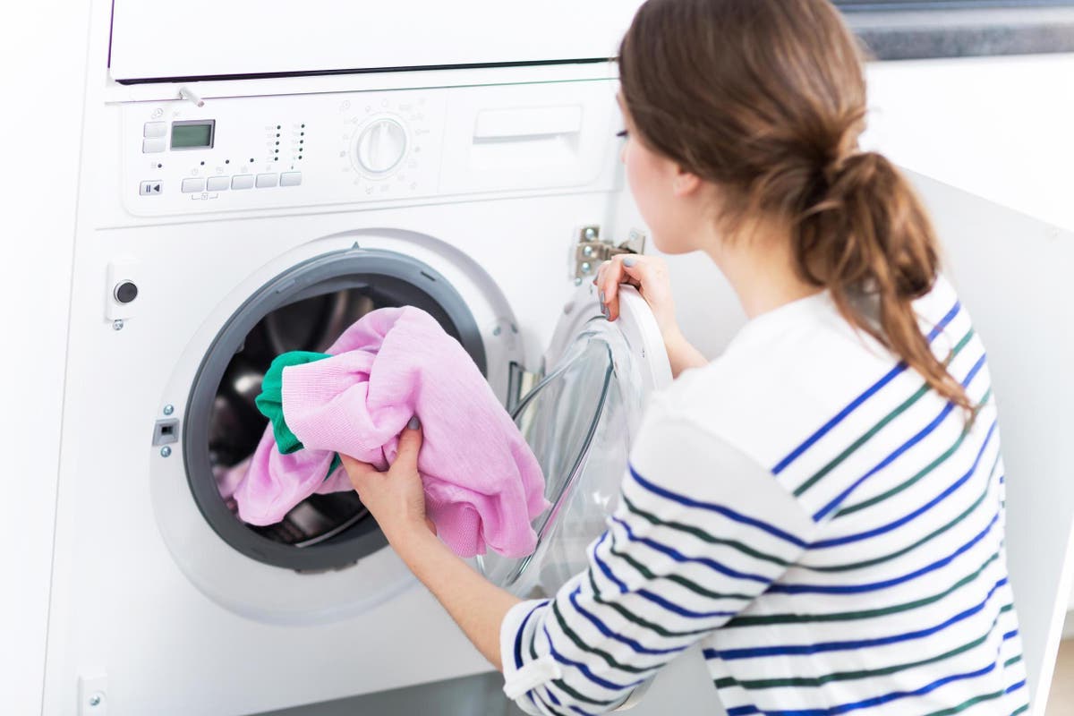 machine a laver 2 - Pourquoi est-il indispensable de laver les vêtements neufs avant de les porter