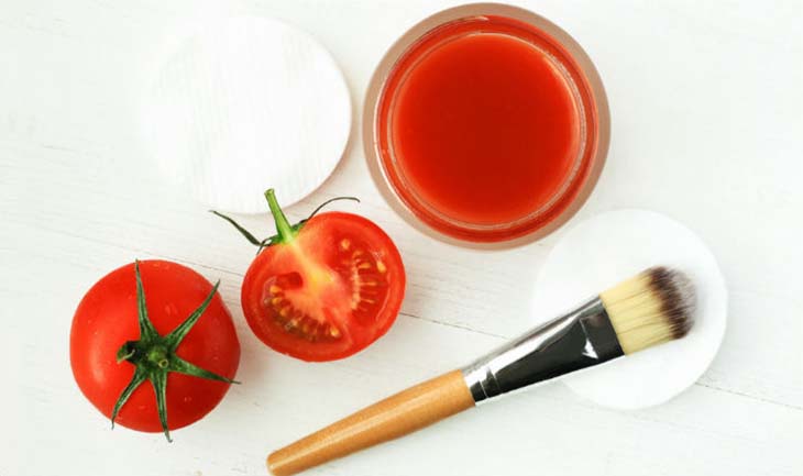 Masque visage à la tomate pour éliminer les points noirs du visage Masque visage à la tomate pour éliminer les points noirs du visage