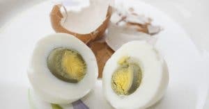Pourquoi les œufs durs ont-ils un anneau vert bizarre autour du jaune ?
