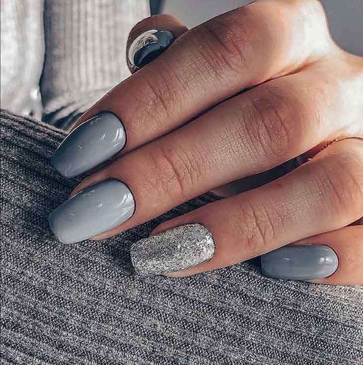 ongles gris