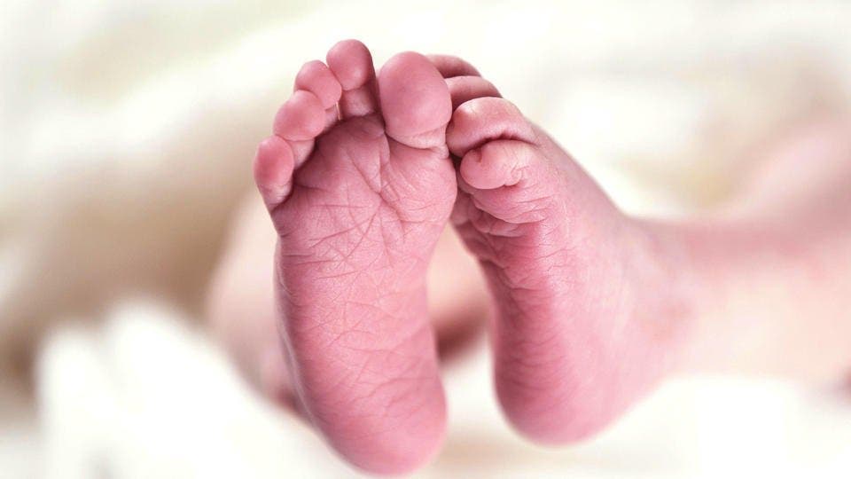Adieu Petit Ange Un Bebe De 6 Semaines Meurt Du Coronavirus Et Prouve Que La Maladie Peut Toucher N Importe Qui Astuces Femmes
