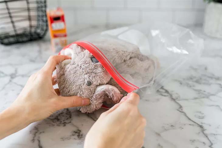 Les 3 façons de nettoyer les peluches de vos enfants