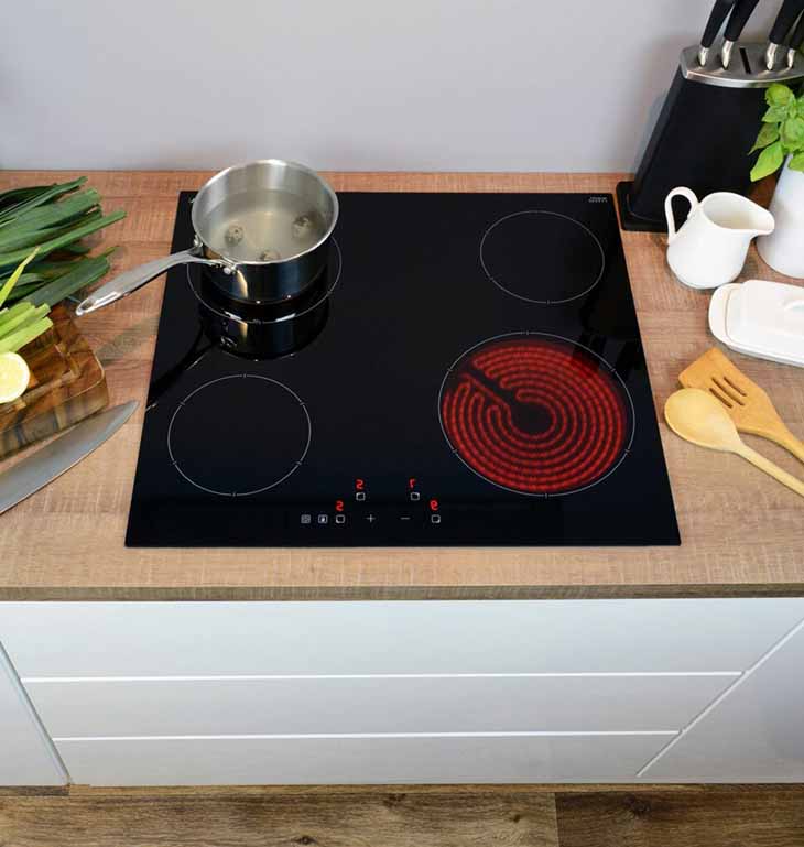 Comment nettoyer des plaques de cuisson ? - Cdiscount