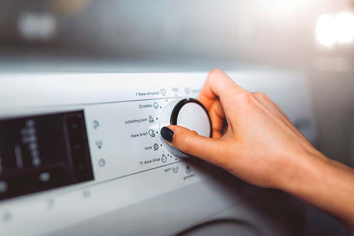 ajustar la temperatura de la lavadora