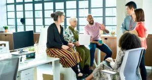 Se reconvertir dans les métiers du social : trouver sa nouvelle vocation
